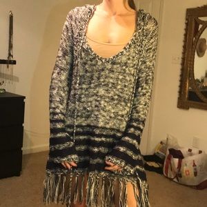 -beach wear- knit cover up